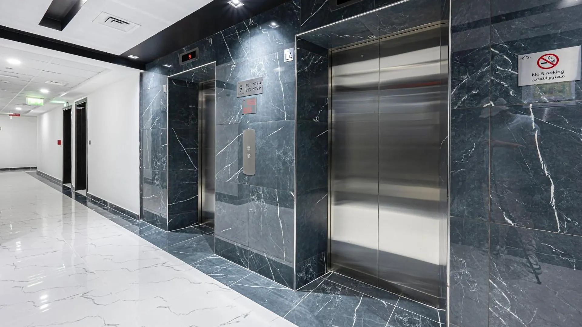 Chic Urban Retreat Immerse Yourself In Comfort Dubai 0*,