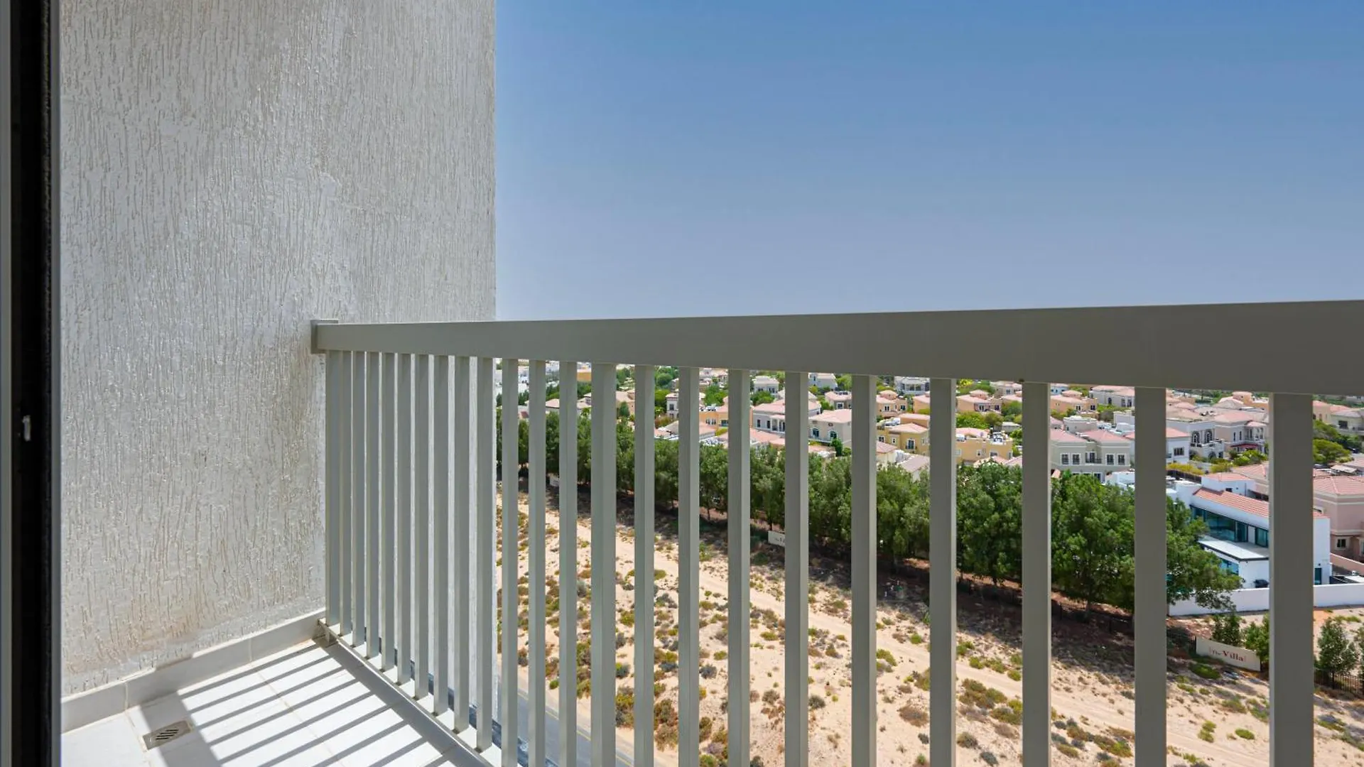 Chic Urban Retreat Immerse Yourself In Comfort Dubai 0*,  United Arab Emirates